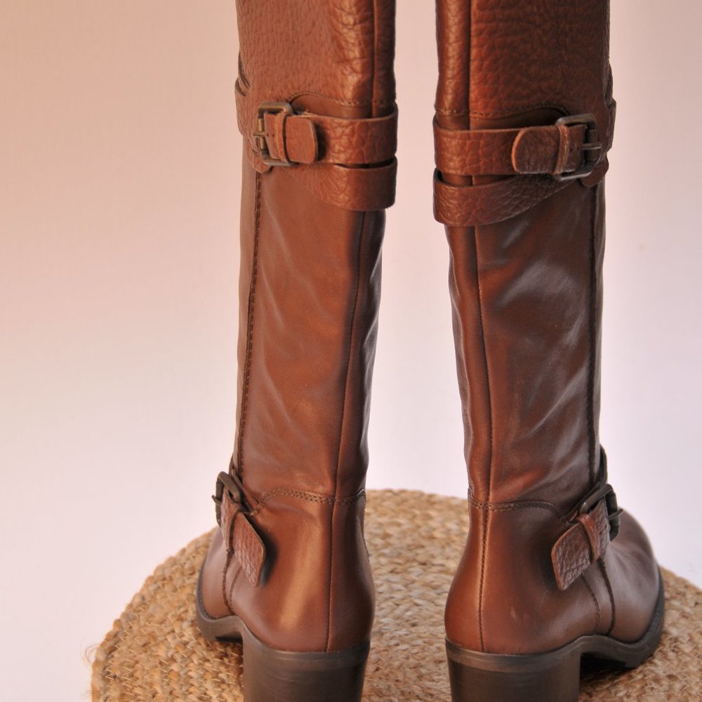 Clarke NWOT Leather Boots - Picture 2 of 6